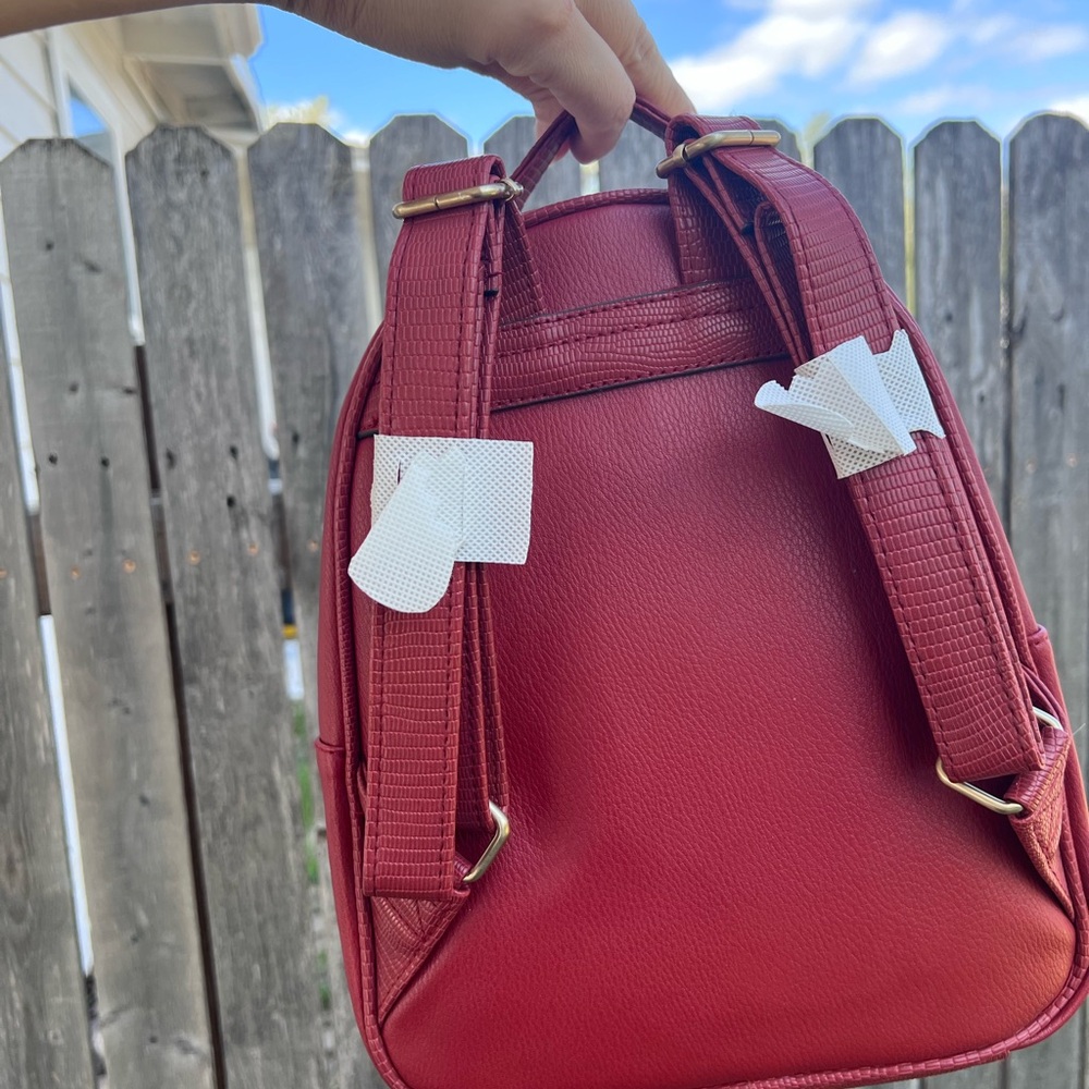 Burgundy backpack purse - Picture 7 of 7